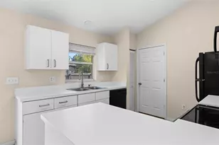 3141 Enclave Ct, Kissimmee, FL 34746 - Photo 10