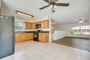 2614 Crest Dr, Haines City, FL 33844 - Photo 10