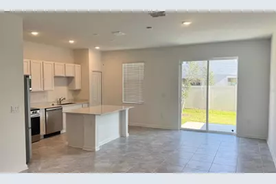 2524 Skyline Loop, Kissimmee, FL 34758 - Photo 2