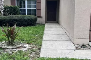 3510 Yacht Club Ct, Kissimmee, FL 34746 - Photo 2