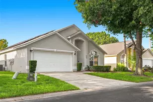 334 Grosvenor Loop, Davenport, FL 33897 - Photo 6