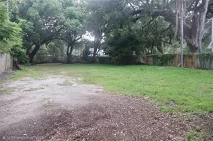 724 Putnam Ave, Orlando, FL 32804 - Photo 1