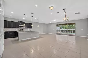 8924 Bengal Ct, Kissimmee, FL 34747 - Photo 4