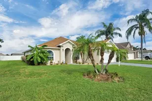 344 Ruby Lake Loop, Winter Haven, FL 33884 - Photo 2
