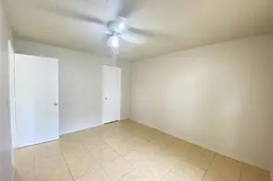 6100 Westgate Dr, Orlando, FL 32835 - Photo 18