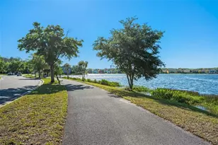 10341 Lake District Ln, Orlando, FL 32832 - Photo 26