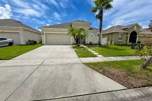 750 Star Magnolia Dr, Kissimmee, FL 34744 - Photo 2