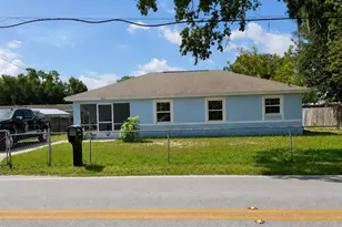 4370 Ave Q, Auburndale, FL 33823 - Photo 2