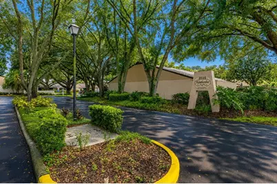 2025 Sylvester Road #P4, Lakeland, FL 33803 - Photo 2