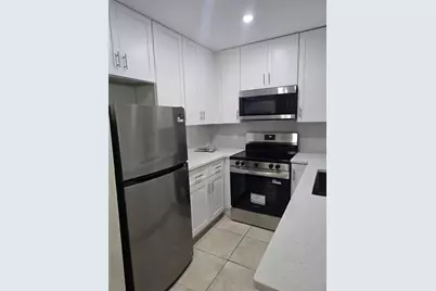3064 Saint Paul Drive #3064, Winter Haven, FL 33880 - Photo 4