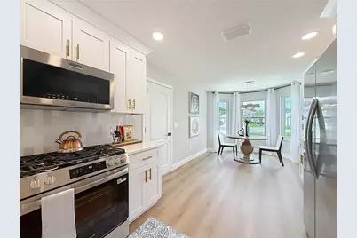 1305 La Estrellita Way, The Villages, FL 32162 - Photo 10