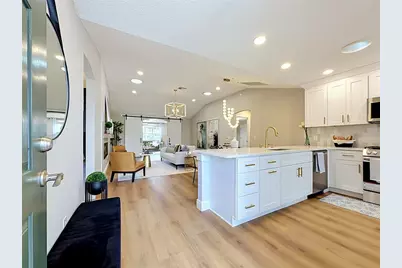 1305 La Estrellita Way, The Villages, FL 32162 - Photo 6