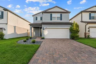 2704 Vista Verde Ln, Kissimmee, FL 34744 - Photo 2