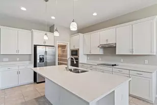 5317 Jubiloso Dr, Saint Cloud, FL 34771 - Photo 4