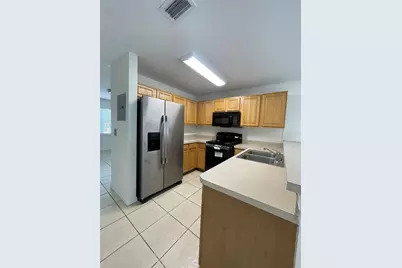 342 Cervantes Drive, Kissimmee, FL 34743 - Photo 4