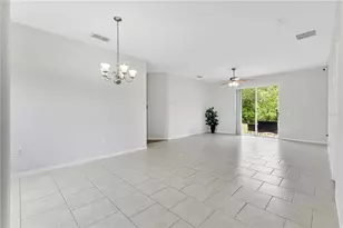 735 Palaiseau Ct, Kissimmee, FL 34759 - Photo 2