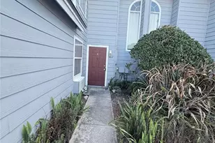 862 Caribbean Dr, Davenport, FL 33897 - Photo 2