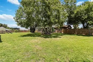 4899 Sparrow Dr, Saint Cloud, FL 34772 - Photo 30