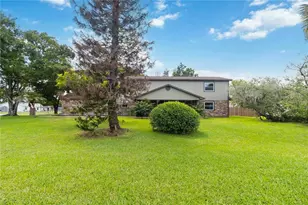 4899 Sparrow Dr, Saint Cloud, FL 34772 - Photo 4