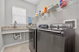 1356 Cap Rock Dr, Celebration, FL 34747 - Photo 30