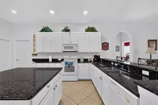 219 Blue Heron Ct, Davenport, FL 33837 - Photo 10
