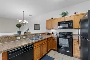 2835 Oakwater Dr, Kissimmee, FL 34747 - Photo 12