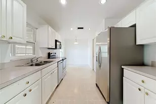 4245 Nandina St, Lake Wales, FL 33898 - Photo 2