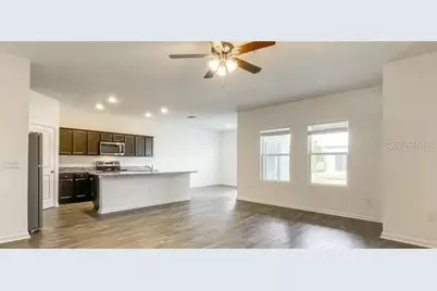 5752 Monroe Springs Way, Lakeland, FL 33811 - Photo 2