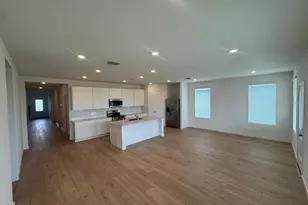 2290 Jennio Dr, Haines City, FL 33844 - Photo 2