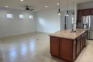 333 Navarra Ln, Davenport, FL 33837 - Photo 6
