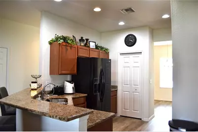 2828 Blackwater Creek Drive, Lakeland, FL 33810 - Photo 2