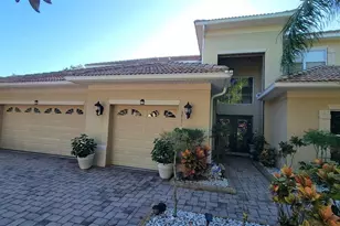 3731 Eagle Isle Cir, Kissimmee, FL 34746 - Photo 1