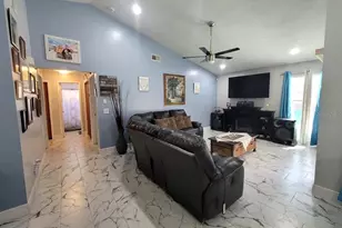 2609 Mill Run Blvd, Kissimmee, FL 34744 - Photo 2