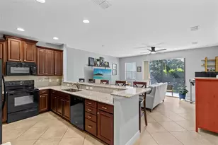 8442 Kelsall Dr, Orlando, FL 32832 - Photo 4