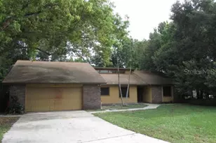 2617 Homewood Dr, Belle Isle, FL 32809 - Photo 1