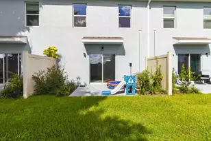 4461 Rachel Fls Dr, Tampa, FL 33610 - Photo 28