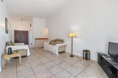 712 E Flag Way, Kissimmee, FL 34759 - Photo 10
