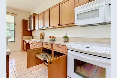 313 Moorpark Way, Poinciana, FL 34759 - Photo 8