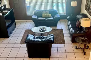 2666 Willow Glen Cir, Kissimmee, FL 34744 - Photo 6