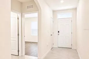 2132 Silver Brk Wy, Davenport, FL 33837 - Photo 4