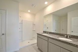 2132 Silver Brk Wy, Davenport, FL 33837 - Photo 18
