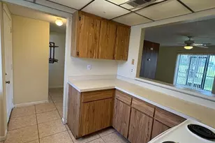 704 Lucaya Dr, Kissimmee, FL 34758 - Photo 10