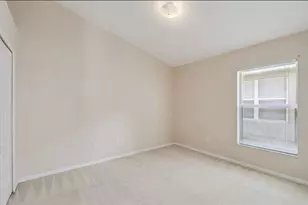 15723 Markham Dr, Clermont, FL 34714 - Photo 10
