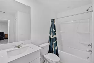 36227 Joseph Blake St, Zephyrhills, FL 33541 - Photo 32