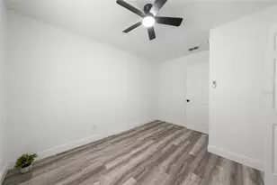 276 18th St NE, Winter Haven, FL 33881 - Photo 18