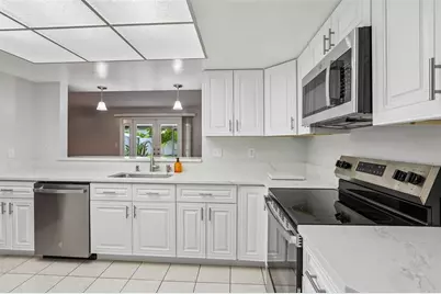 13178 88th Avenue N, Seminole, FL 33776 - Photo 10