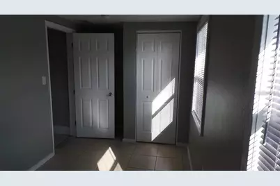 707 Avenue B SW #B, Winter Haven, FL 33880 - Photo 4