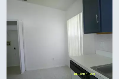 2612 Walden Court, Kissimmee, FL 34743 - Photo 14