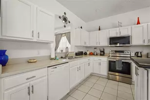 1265 Seasons Blvd, Kissimmee, FL 34746 - Photo 12