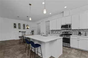 9184 Olmo Ct, Davenport, FL 33897 - Photo 8